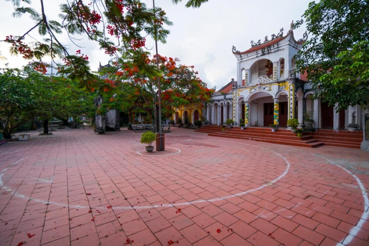 Bich Ngoc Hotel Quan Lan Lang Lieu Εξωτερικό φωτογραφία